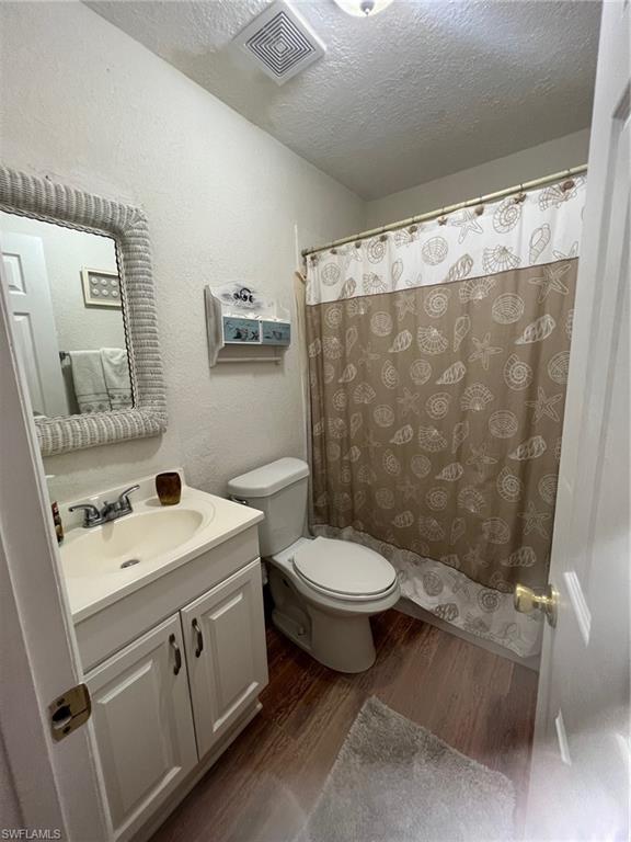 Naples, Florida 34112, United States, 2 Bedrooms Bedrooms, ,2 BathroomsBathrooms,Residential,Active,140251