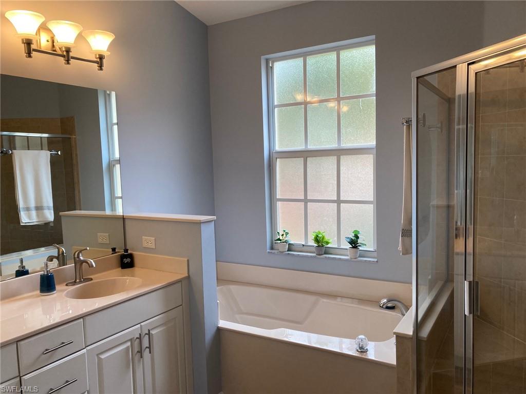 Estero, Florida 33928, United States, 3 Bedrooms Bedrooms, ,3 BathroomsBathrooms,Residential,Active,87513