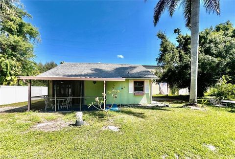 50 W North Shore AVE, North Fort Myers, FL 33903 - #: 224037886