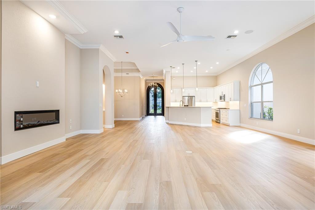 22138 Natures Cove CT