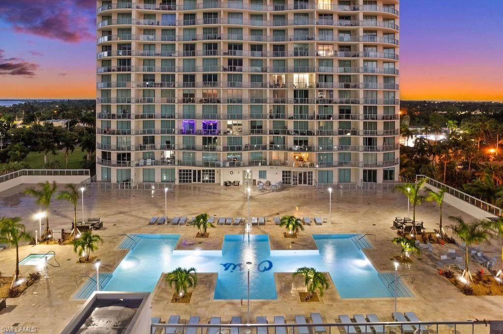 3000 Oasis Grand BLVD 1704
