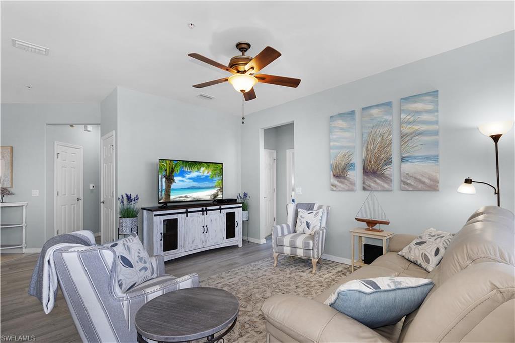 11711 Pasetto LN 310