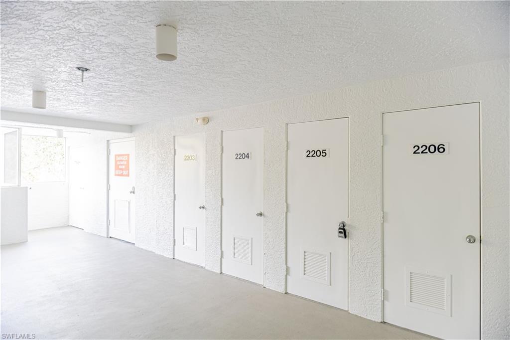 Naples, Florida 34110, United States, 2 Bedrooms Bedrooms, ,2 BathroomsBathrooms,Residential,Active,15780