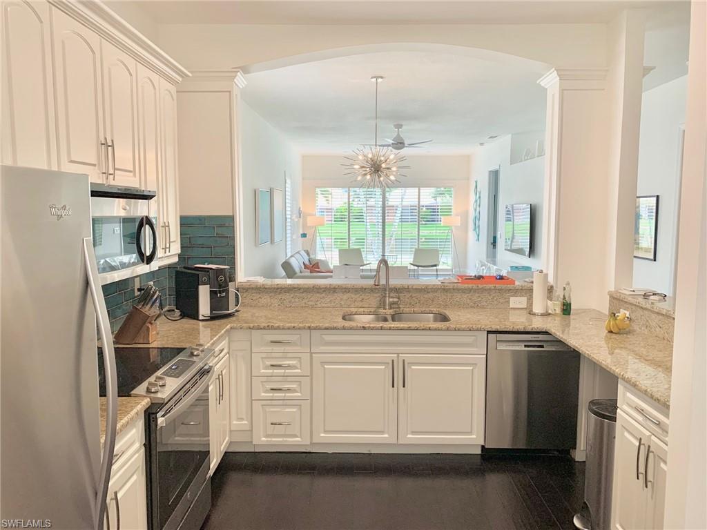 Naples, Florida 34109, United States, 2 Bedrooms Bedrooms, ,2 BathroomsBathrooms,Residential,Active,126621