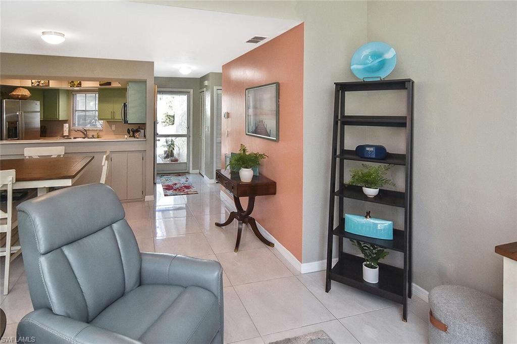 4 Park Lane CIR
