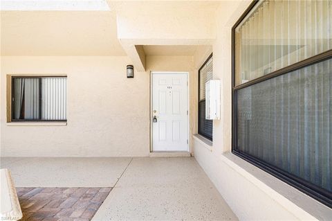 9648 Windsor Gardens LN 104 FORT MYERS FL 33919