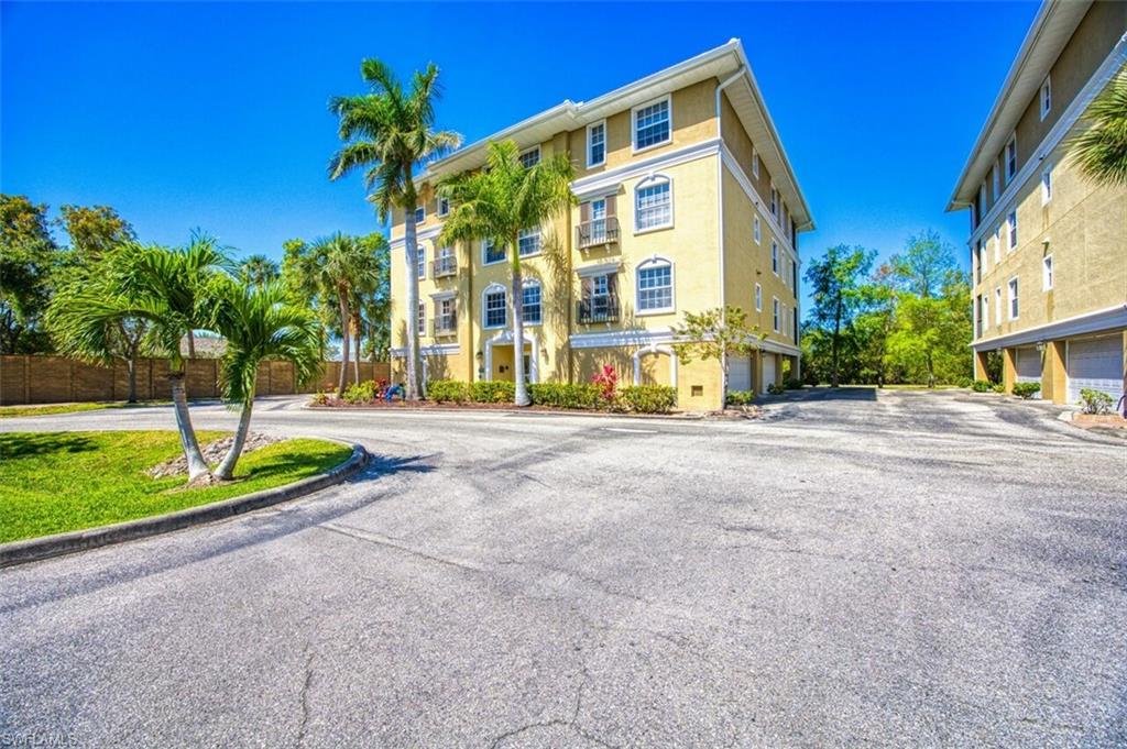 10090 Lake Cove DR 101