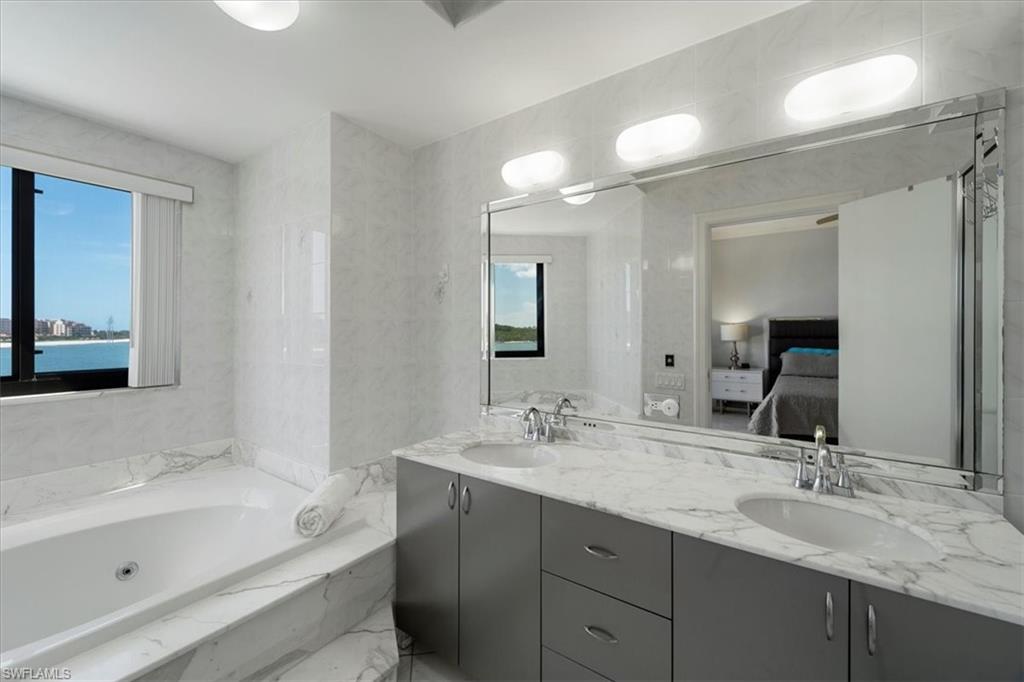 Naples, Florida 34113, United States, 2 Bedrooms Bedrooms, ,3 BathroomsBathrooms,Residential,Active,122332