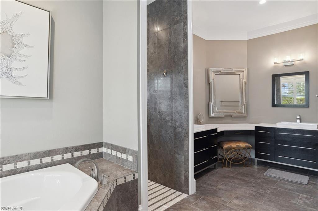 Marco Island, Florida 34145, United States, 4 Bedrooms Bedrooms, ,4 BathroomsBathrooms,Residential,Contingent,85207