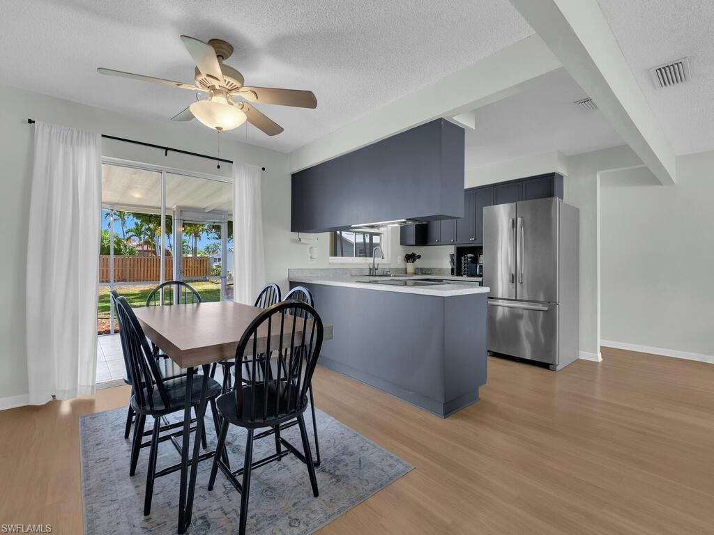1616 S Hermitage RD