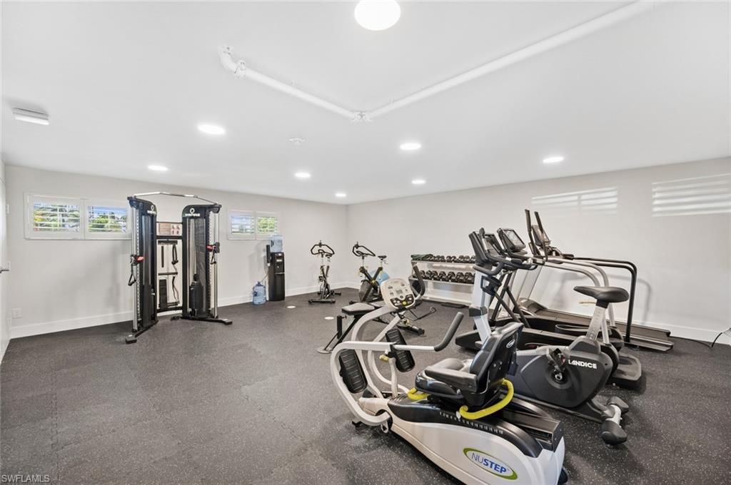 Naples, Florida 34103, United States, 3 Bedrooms Bedrooms, ,3 BathroomsBathrooms,Residential,Active,89984