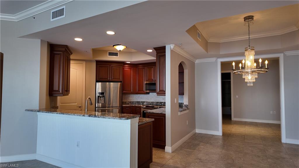 2090 W 1st ST G2507