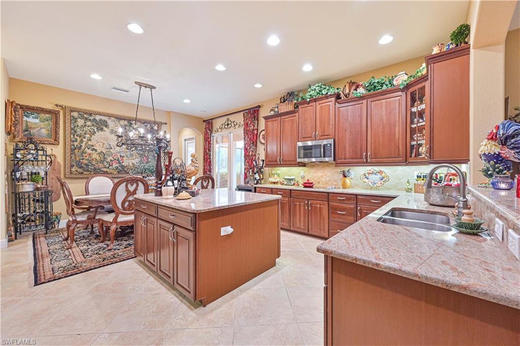 Fort Myers, Florida 33905, United States, 5 Bedrooms Bedrooms, ,4 BathroomsBathrooms,Residential,Active,14300