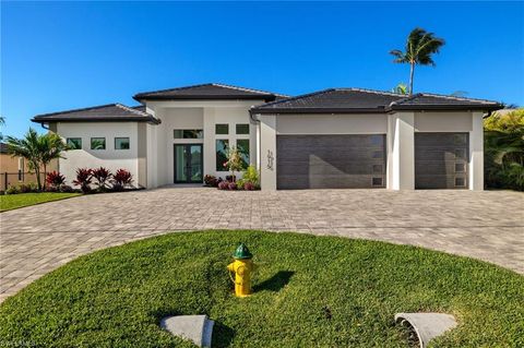 1915 Everest PKWY, Cape Coral, FL 33904 - #: 224032155