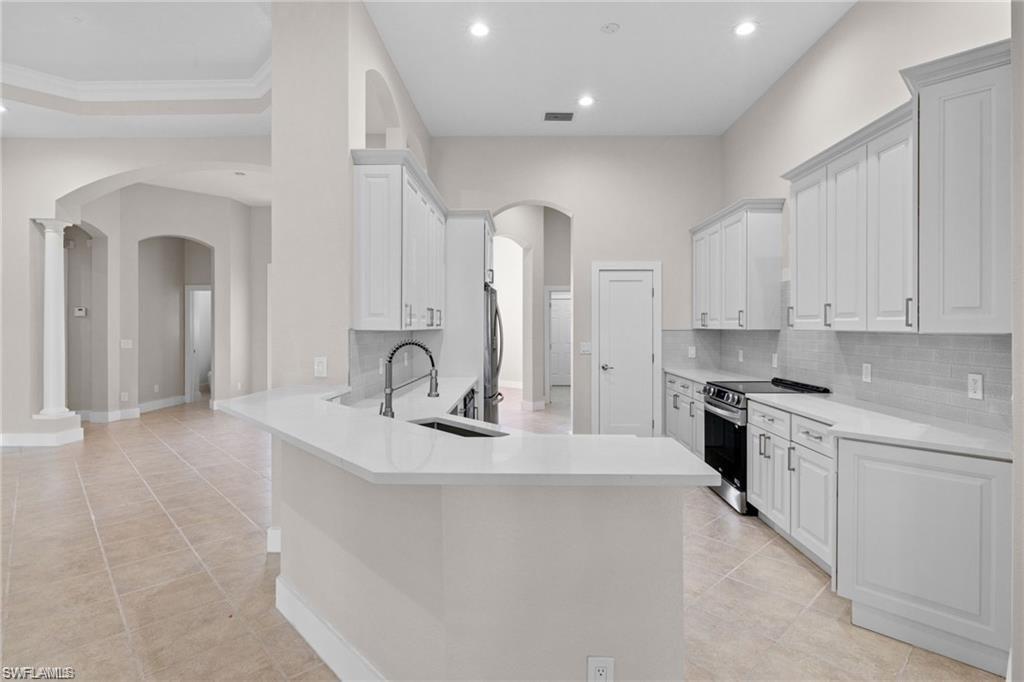 16192 Coco Hammock WAY