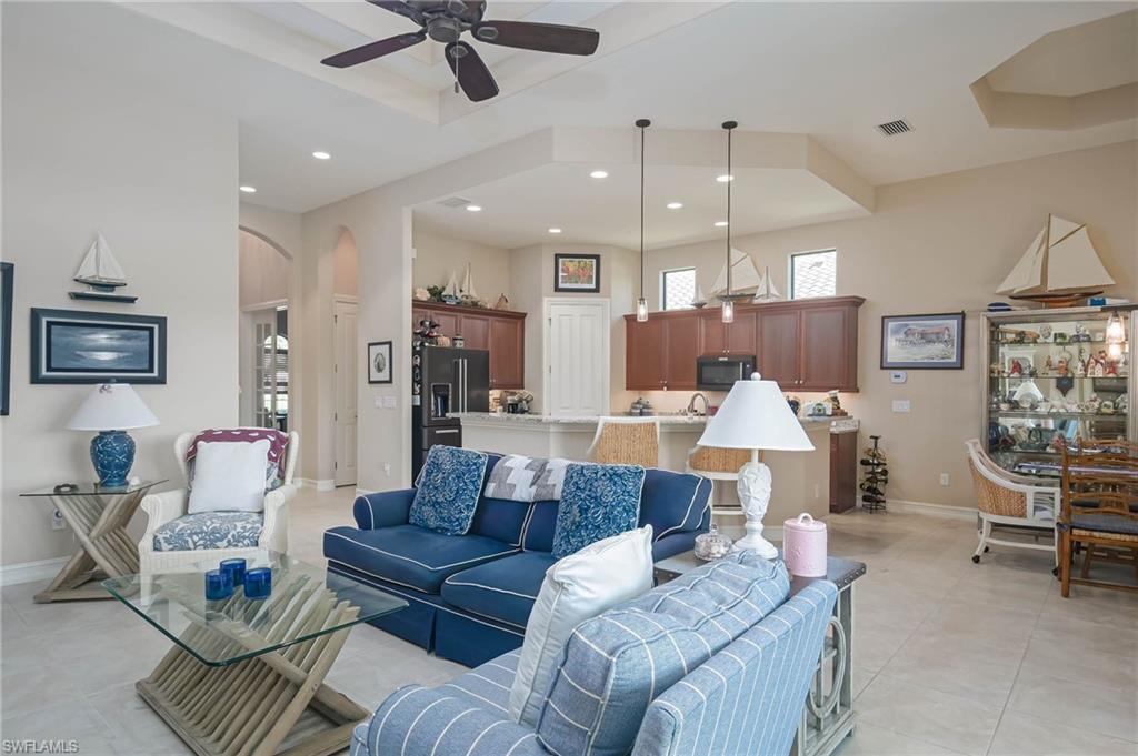 11319 Hidalgo CT