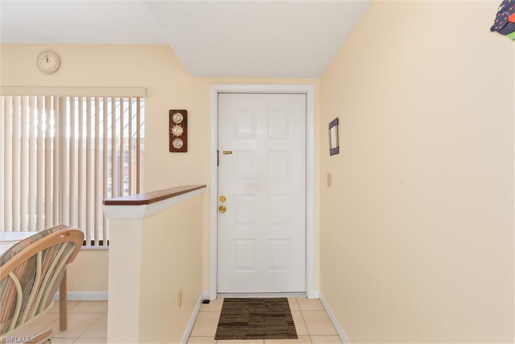 1344 Rock Dove CT D102