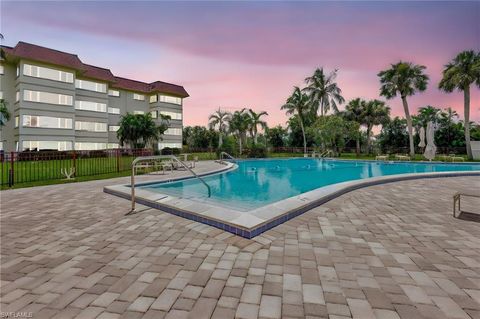 4309 Mariner WAY 304 FORT MYERS FL 33919