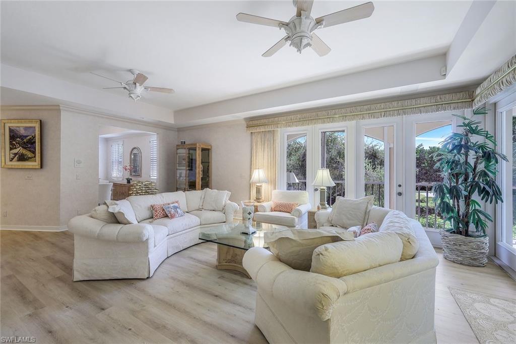 2000 Royal Marco WAY Beach Cottage #11