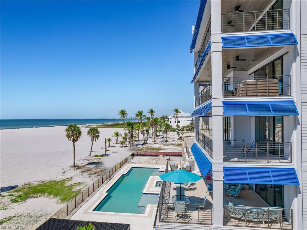 6230 Estero BLVD 101
