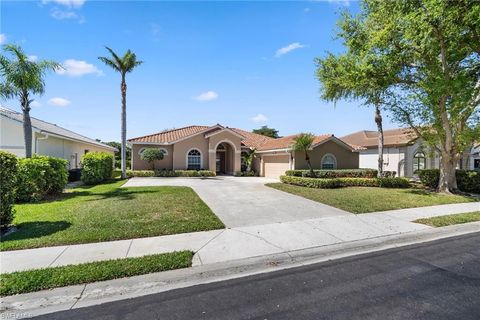 9846 Weather Stone PL FORT MYERS FL 33913