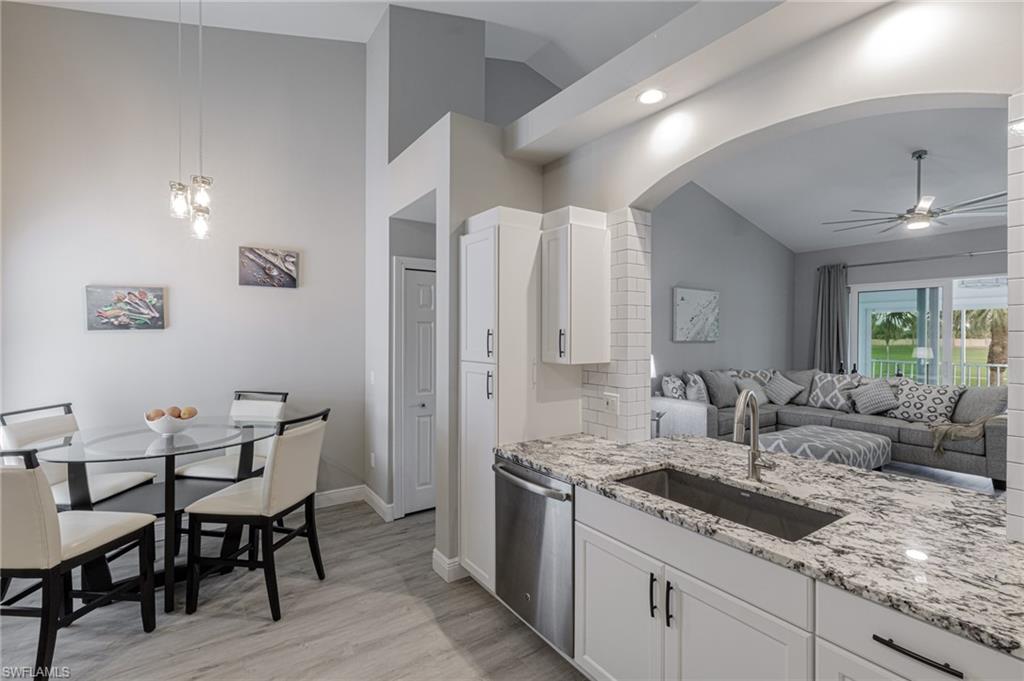 Naples, Florida 34110, United States, 2 Bedrooms Bedrooms, ,2 BathroomsBathrooms,Residential,Active,29148