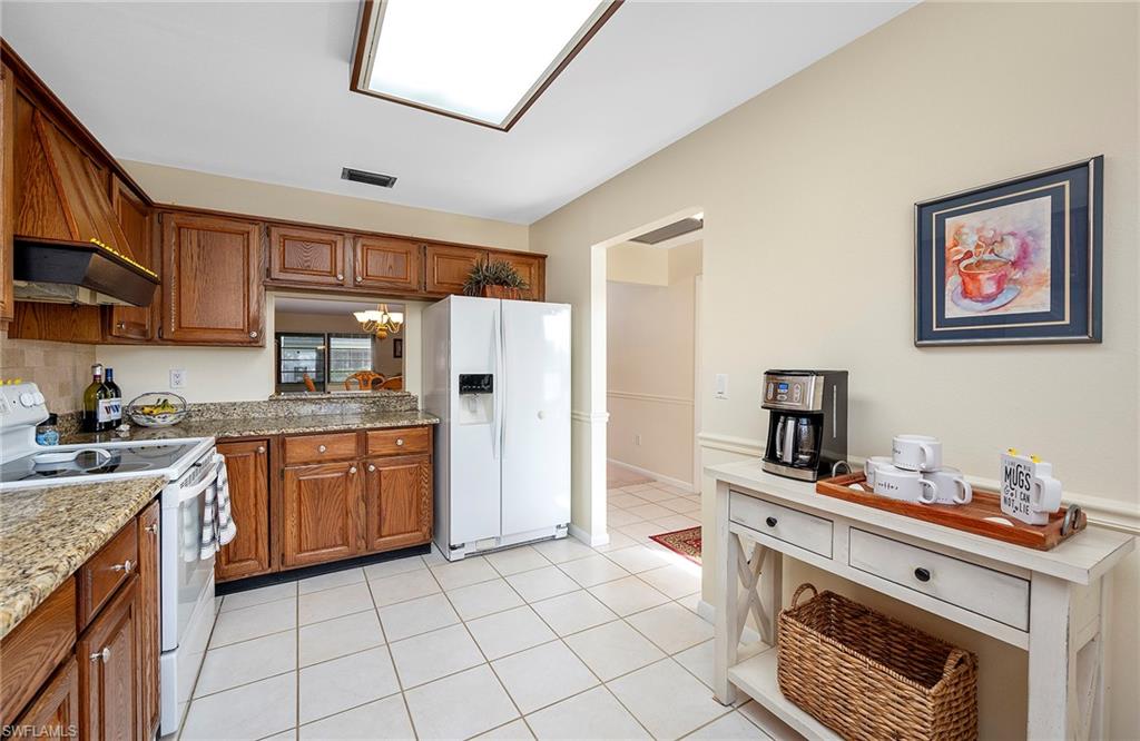 1267 Hazeltine DR