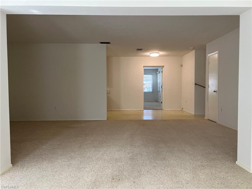 1449 Collins RD