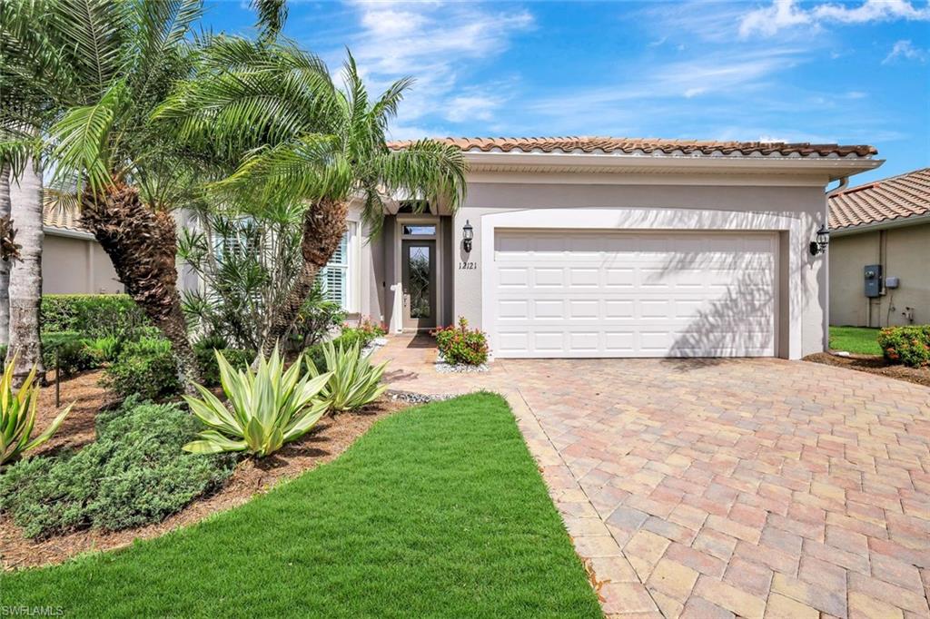 12121 Chrasfield Chase