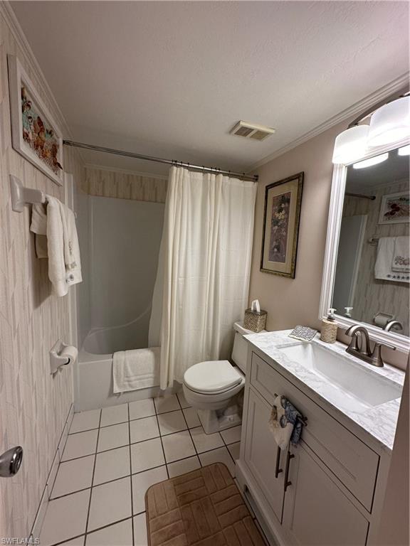 Naples, Florida 34110, United States, 2 Bedrooms Bedrooms, ,2 BathroomsBathrooms,Residential,Active,87505