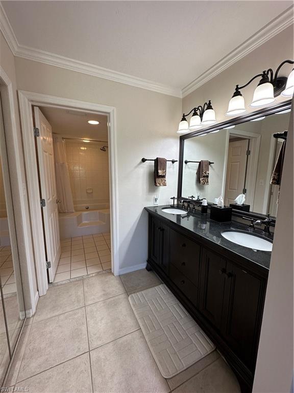 Naples, Florida 34110, United States, 2 Bedrooms Bedrooms, ,2 BathroomsBathrooms,Residential,Active,87505