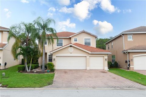 10068 Mimosa Silk DR FORT MYERS FL 33913