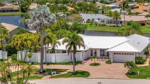 6953 Wittman DR FORT MYERS FL 33919