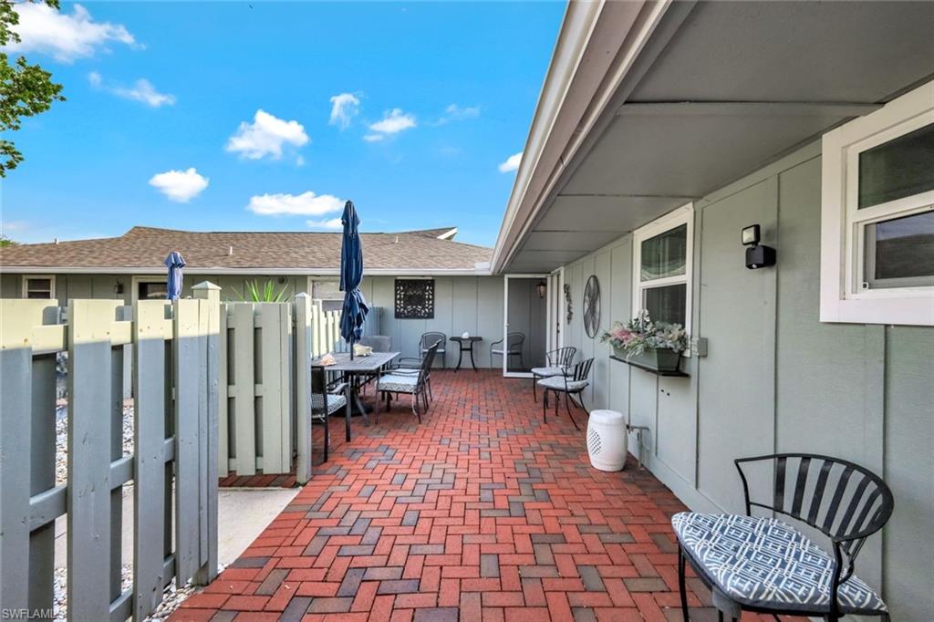 4263 Island CIR D