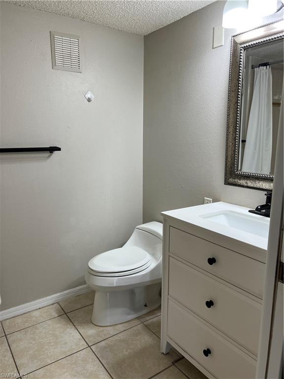 Naples, Florida 34109, United States, 2 Bedrooms Bedrooms, ,2 BathroomsBathrooms,Residential,Contingent,87512