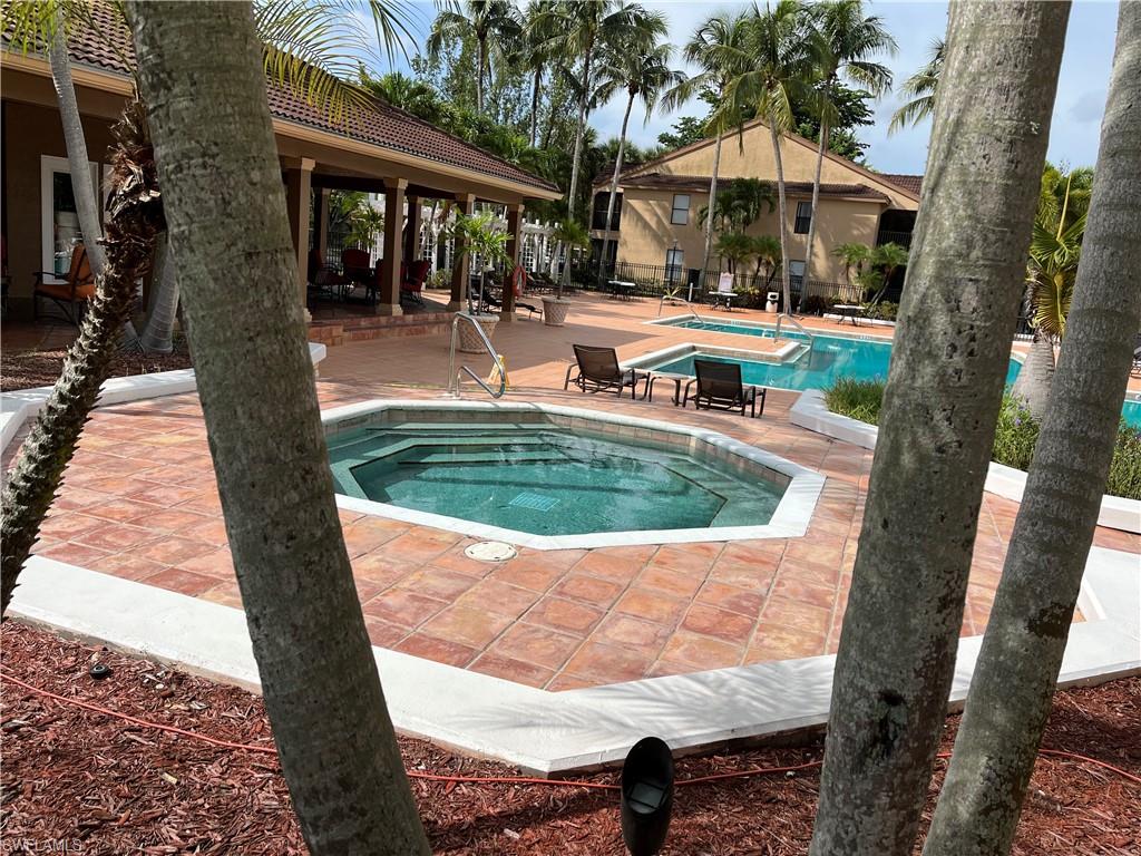 Naples, Florida 34109, United States, 2 Bedrooms Bedrooms, ,2 BathroomsBathrooms,Residential,Contingent,87512