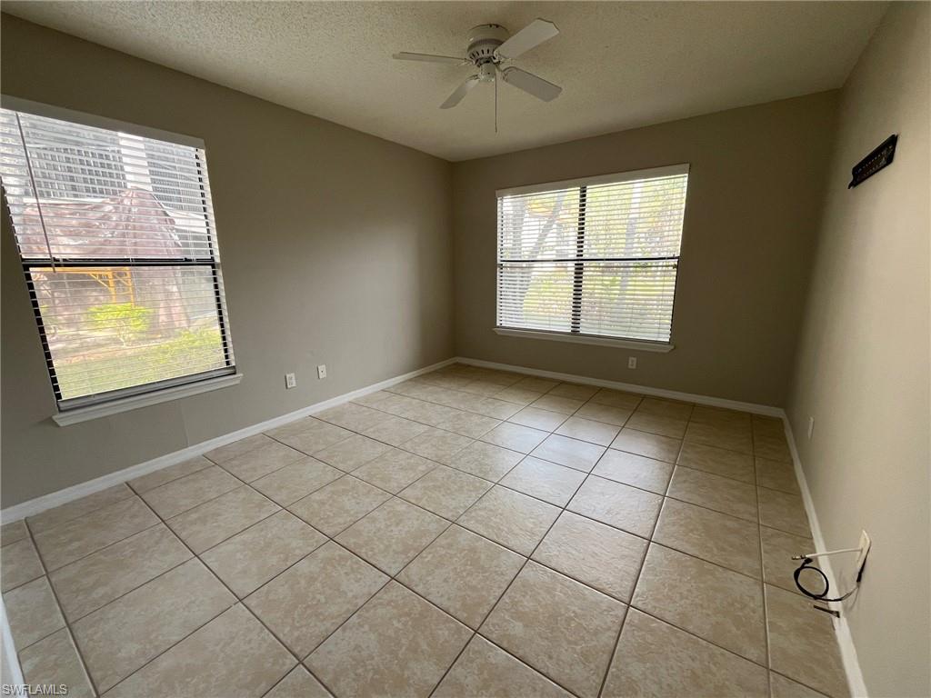 Naples, Florida 34109, United States, 2 Bedrooms Bedrooms, ,2 BathroomsBathrooms,Residential,Contingent,87512