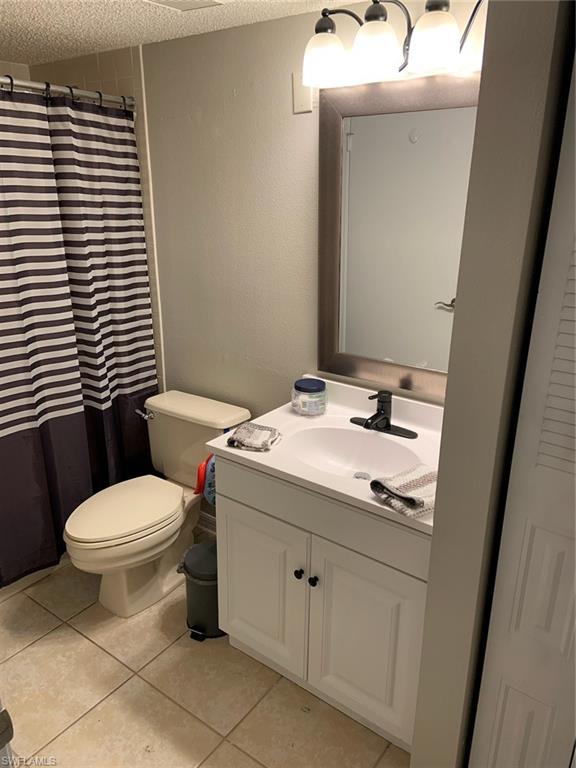 Naples, Florida 34109, United States, 2 Bedrooms Bedrooms, ,2 BathroomsBathrooms,Residential,Contingent,87512