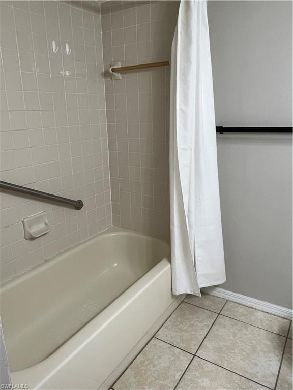 Naples, Florida 34109, United States, 2 Bedrooms Bedrooms, ,2 BathroomsBathrooms,Residential,Contingent,87512