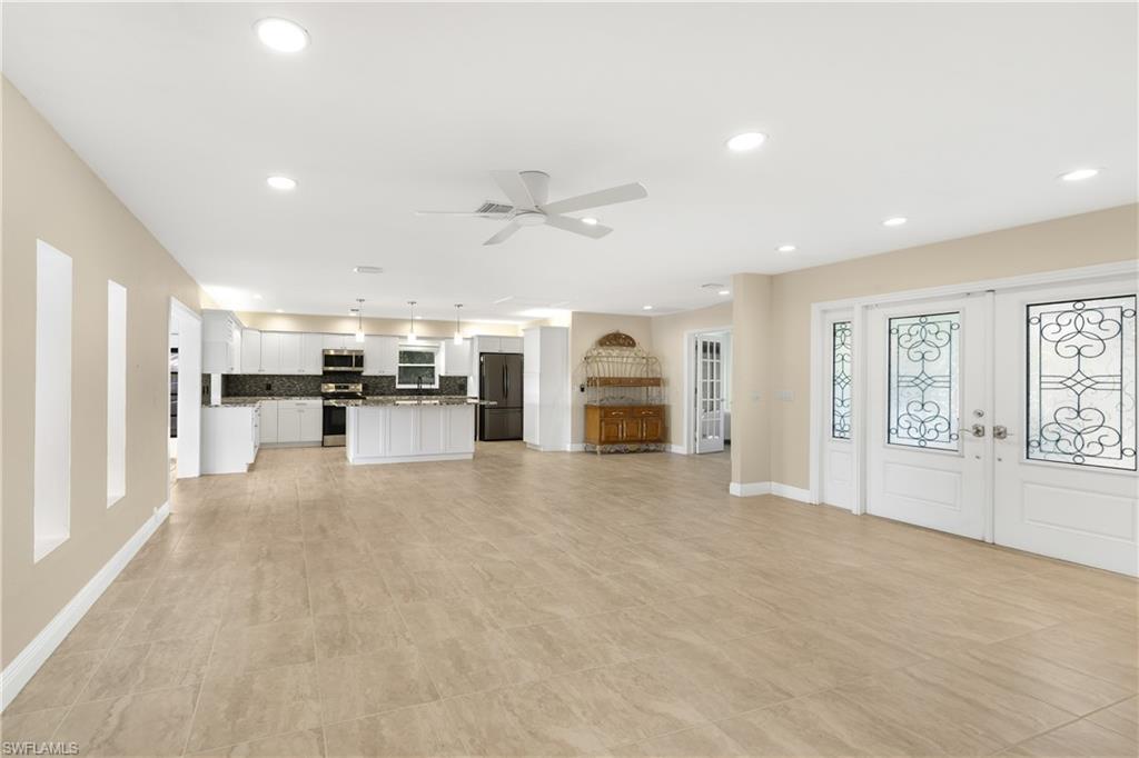 3461 Lakeview DR