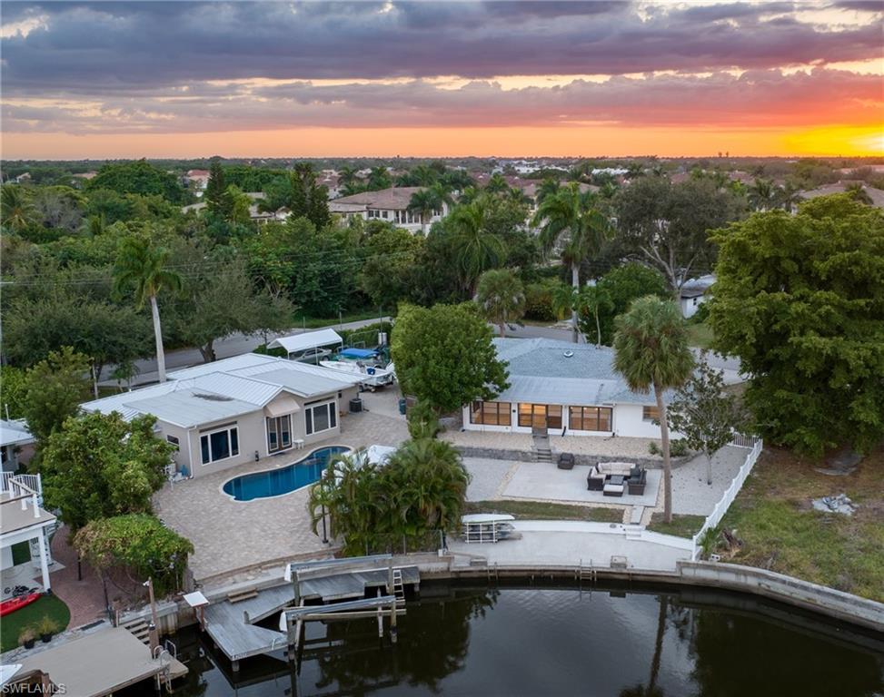 3461 Lakeview DR