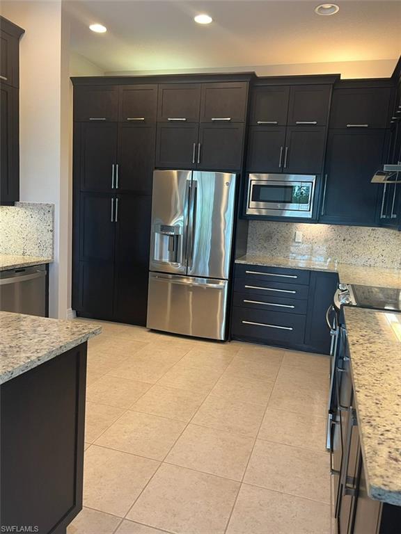 Naples, Florida 34119, United States, 3 Bedrooms Bedrooms, ,3 BathroomsBathrooms,Residential,Pending,45598