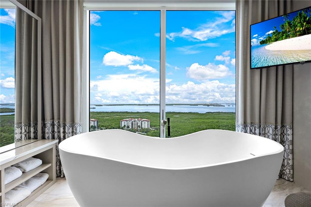 Bonita Springs, Florida 34134, United States, 4 Bedrooms Bedrooms, ,6 BathroomsBathrooms,Residential,Active,45794