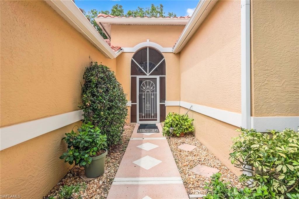 Bonita Springs, Florida 34135, United States, 4 Bedrooms Bedrooms, ,2 BathroomsBathrooms,Residential,Contingent,46927