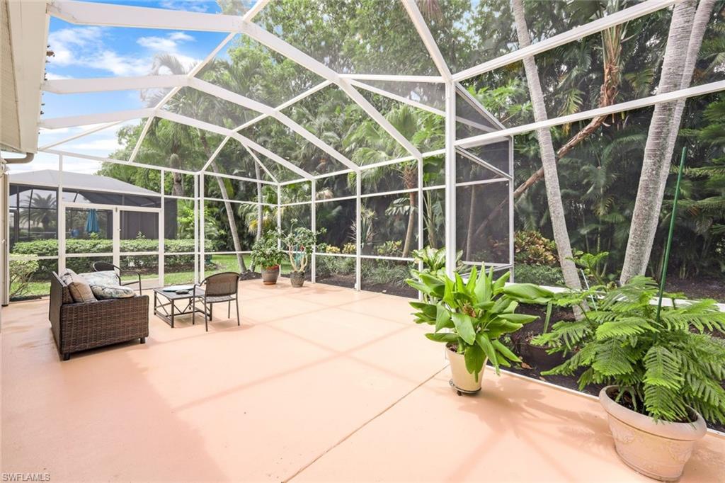 Bonita Springs, Florida 34135, United States, 4 Bedrooms Bedrooms, ,2 BathroomsBathrooms,Residential,Contingent,46927