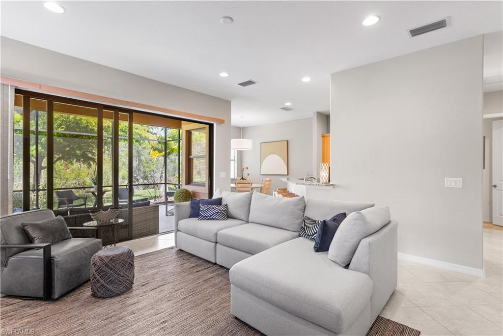 11077 Esteban DR
