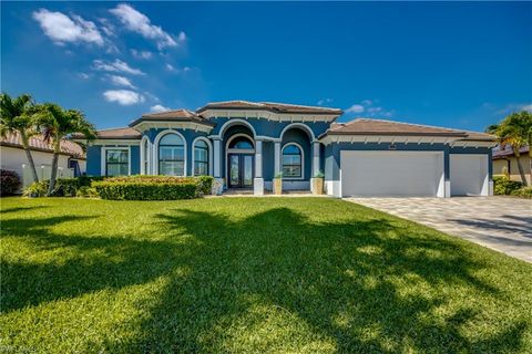 11711 Royal Tee CIR CAPE CORAL FL 33991