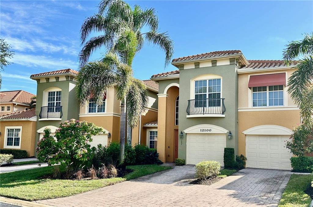 Bonita Springs, Florida 34135, United States, 2 Bedrooms Bedrooms, ,2 BathroomsBathrooms,Residential,Active,10974