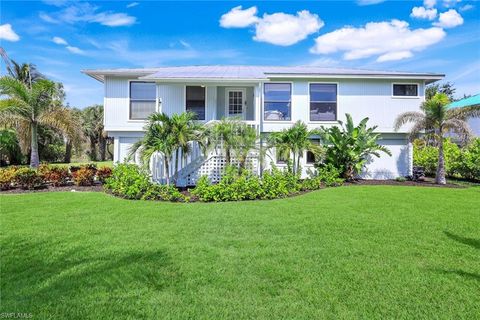 647 Rabbit RD SANIBEL FL 33957