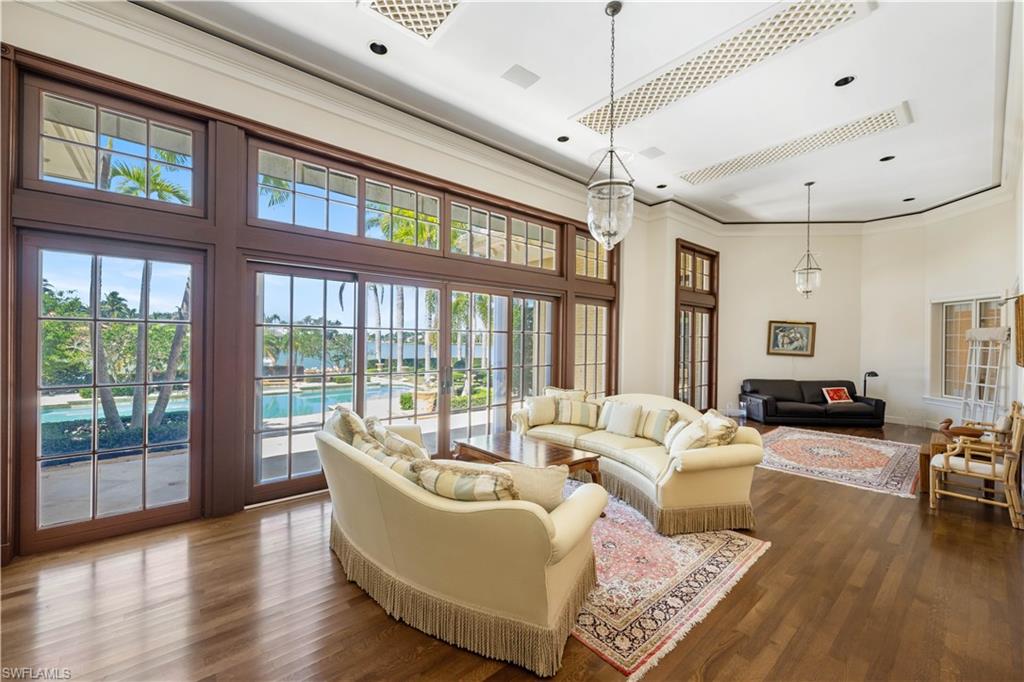 Naples, Florida 34102, United States, 5 Bedrooms Bedrooms, ,6 BathroomsBathrooms,Residential,Active,64057